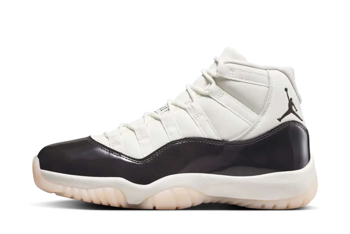 Jordan 11 Retro Neapolitan (W)