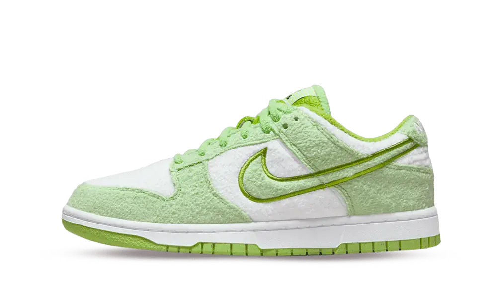 Nike Dunk Low SE Fleece Pack Honeydew (W)