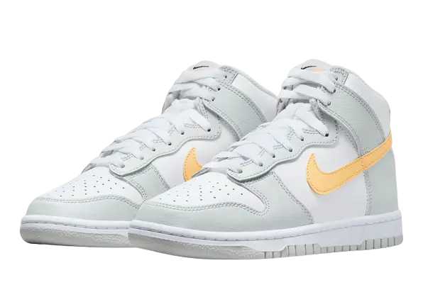 Nike Dunk High (W) - Image 1