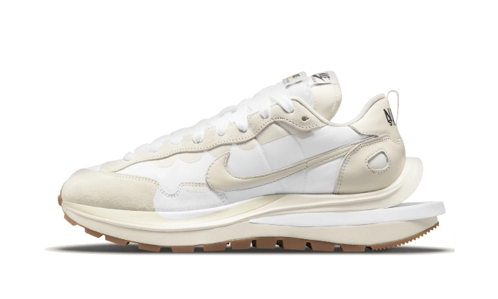 Nike Vaporwaffle Sacai Sail Gum