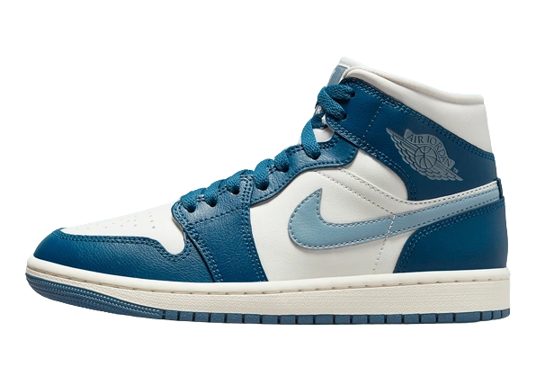Air Jordan 1 Mid 'Sky French Blue' (W)