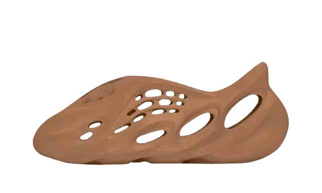 Yeezy Foam RNNR Clay Red