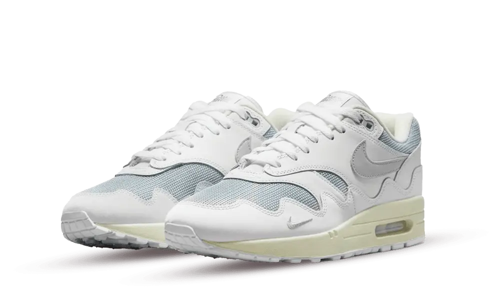 Nike Air Max 1 Patta Waves White - Image 1