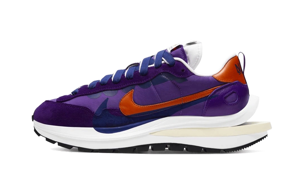 Nike Vaporwaffle sacai Dark Iris