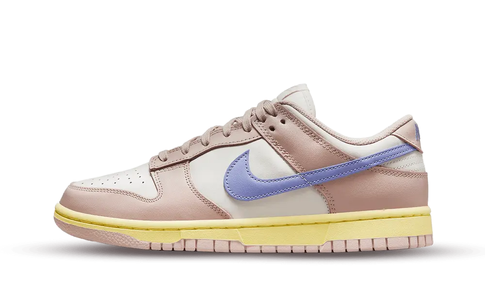 Nike Dunk Low 'Pink Oxford' (W)