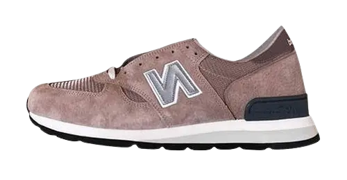 New Balance 990v1 Kith Dusty Rose (With Socks)