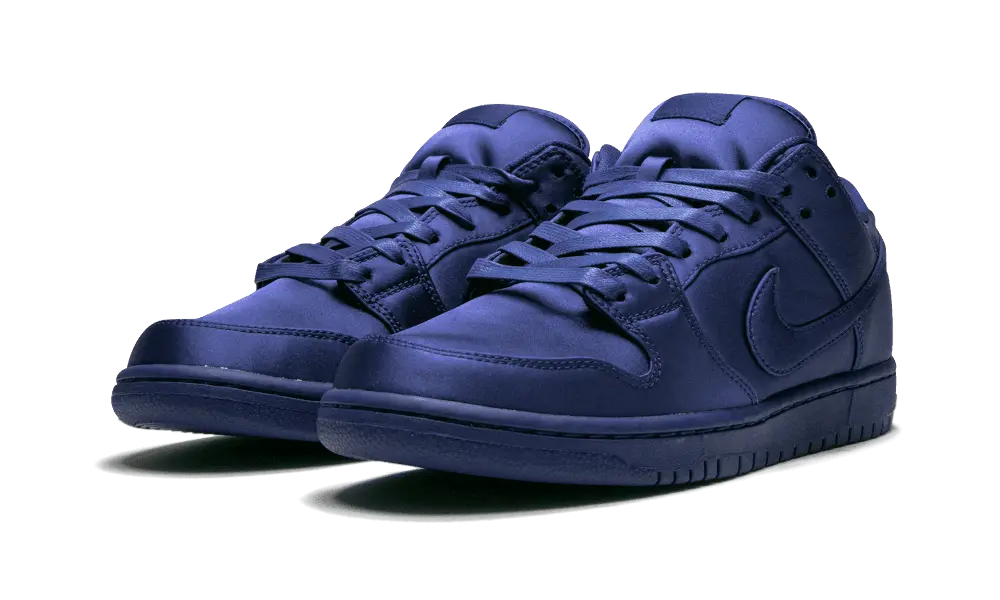 Nike SB Dunk Low NBA Deep Royal Blue - Image 1