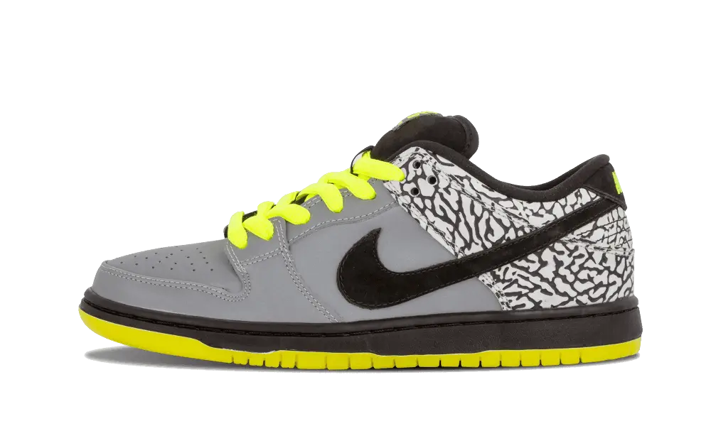 Nike SB Dunk Low DJ Clark Kent X Primitive 112