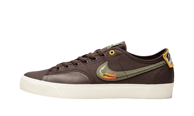 Nike SB Blazer Court Daan Van Der Linden Baroque Brown