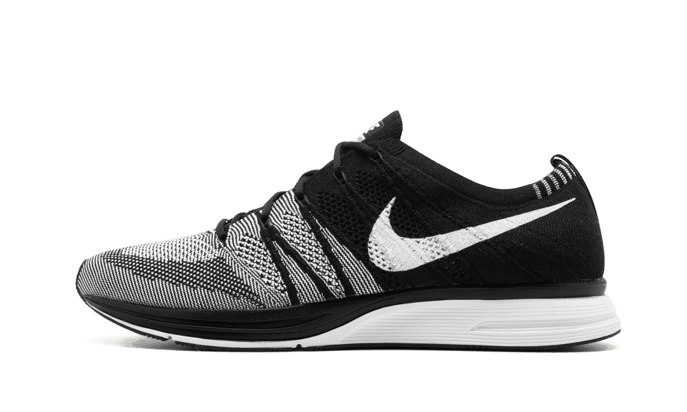 Nike Flyknit Trainer Oreo
