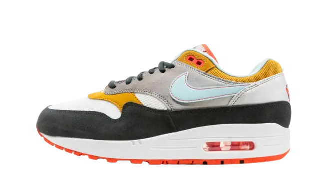 Nike Air Max 1 Graffiti Logo