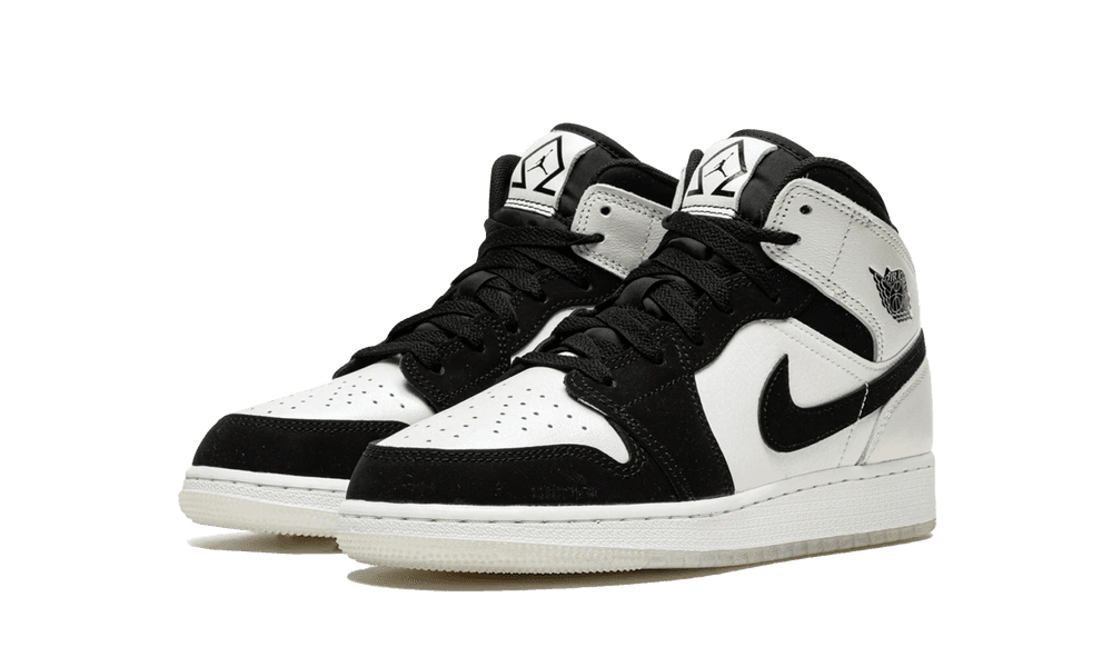 Jordan 1 Mid Diamond Shorts (GS) - Image 1