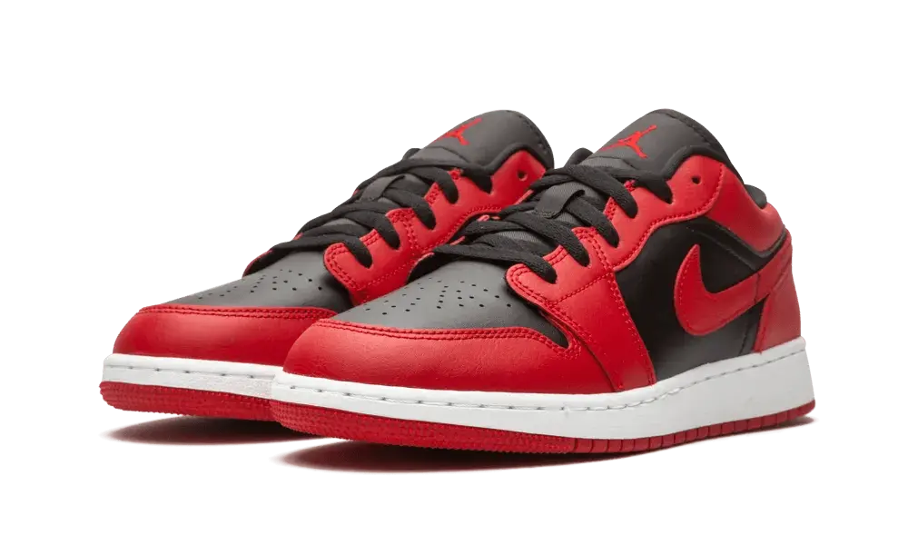 Jordan 1 Low Reverse Bred (GS) - Image 1