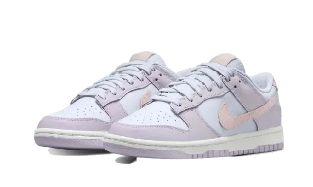 Nike Dunk Low Easter 2022 (W) - Image 1