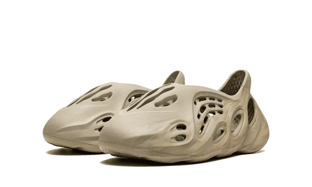 Yeezy Foam RNNR Stone Sage (Kids) - Image 1