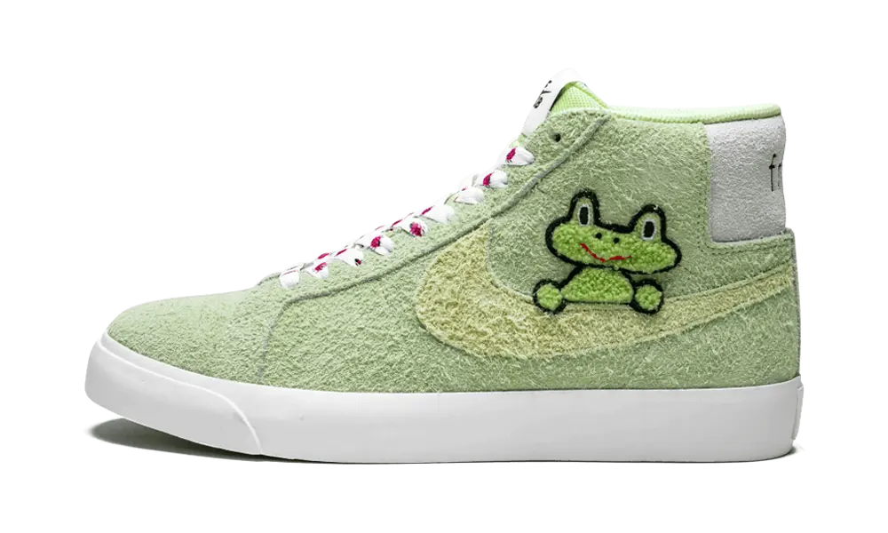 Nike SB Blazer Frog Skateboards