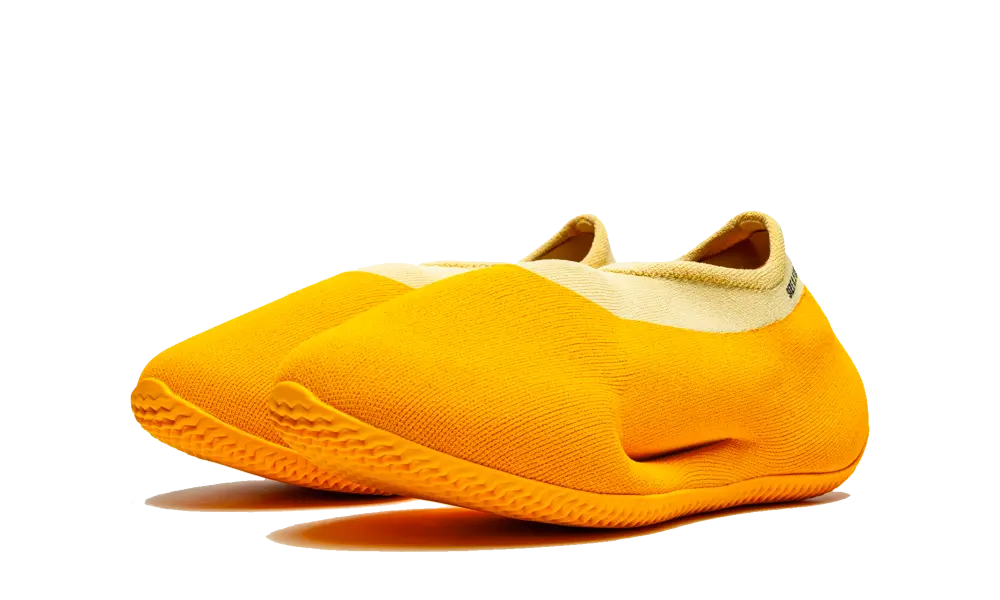 Yeezy Knit RNR Sulfur - Image 1