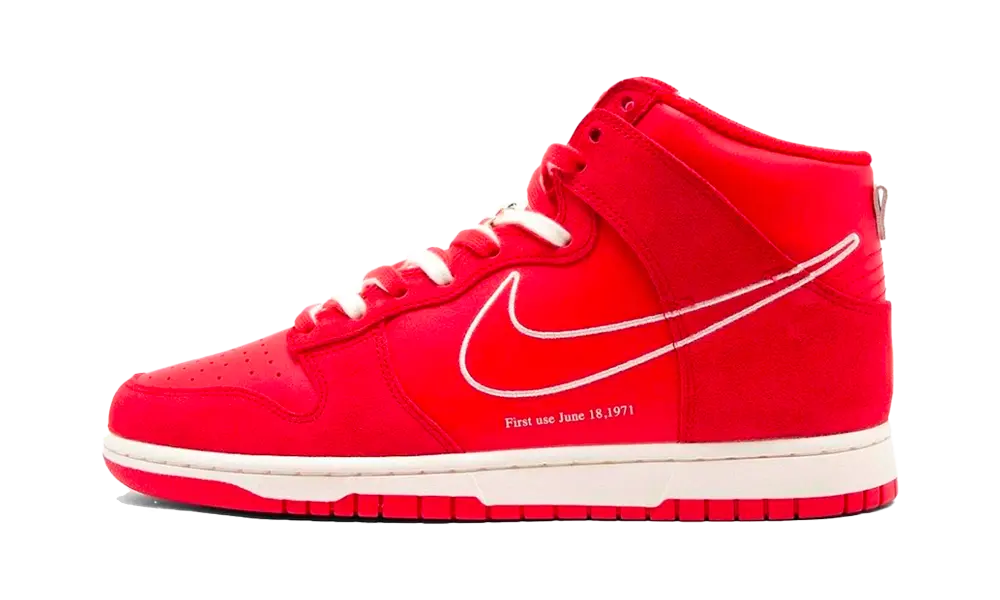 Nike Dunk High First Use Red