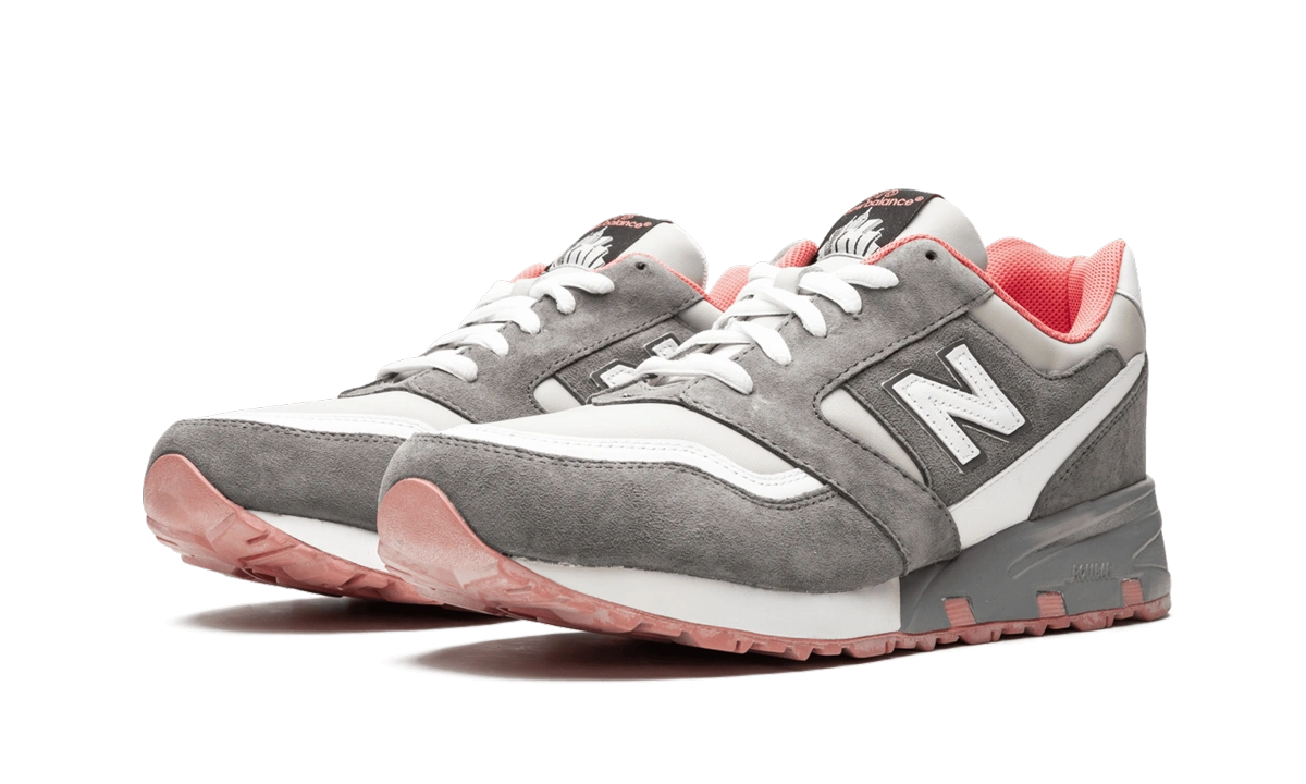 New Balance 575 Staple Pigeon Grey - Image 1
