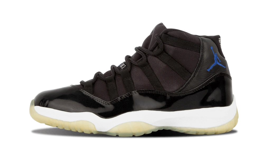 Jordan 11 Retro Space Jam (2000)