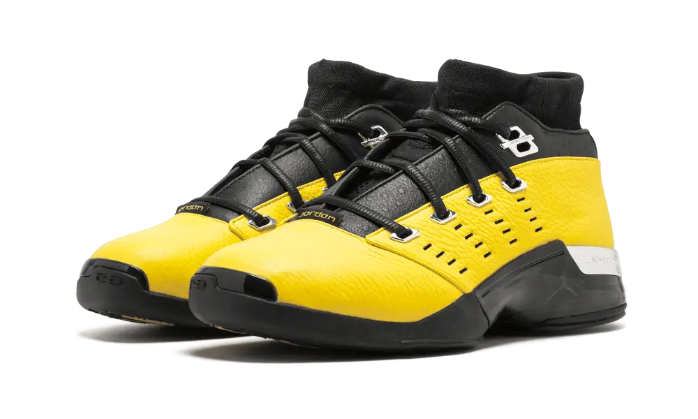 Jordan 17 Retro Low SoleFly Alternate Lightning - Image 1