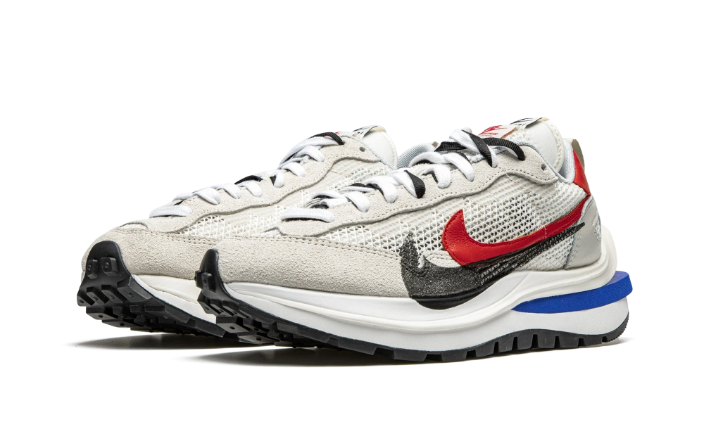 Nike Vaporwaffle Sacai Sport Fuchsia Game Royal - Image 1