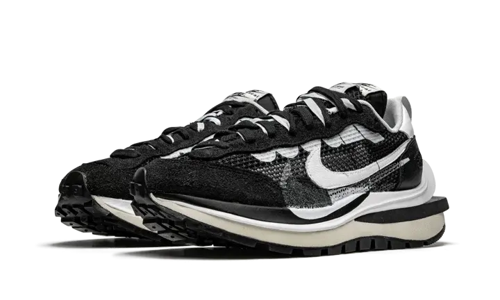 Nike Vaporwaffle Sacai Black White - Image 1