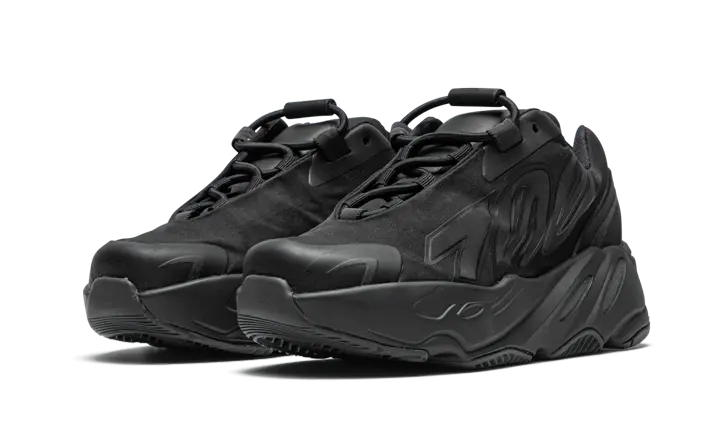 Yeezy Boost 700 MNVN Black (Kids) - Image 1