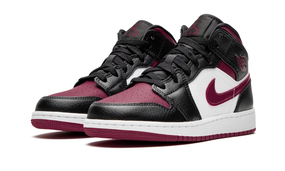 Jordan 1 Mid Bred Toe (GS) - Image 1