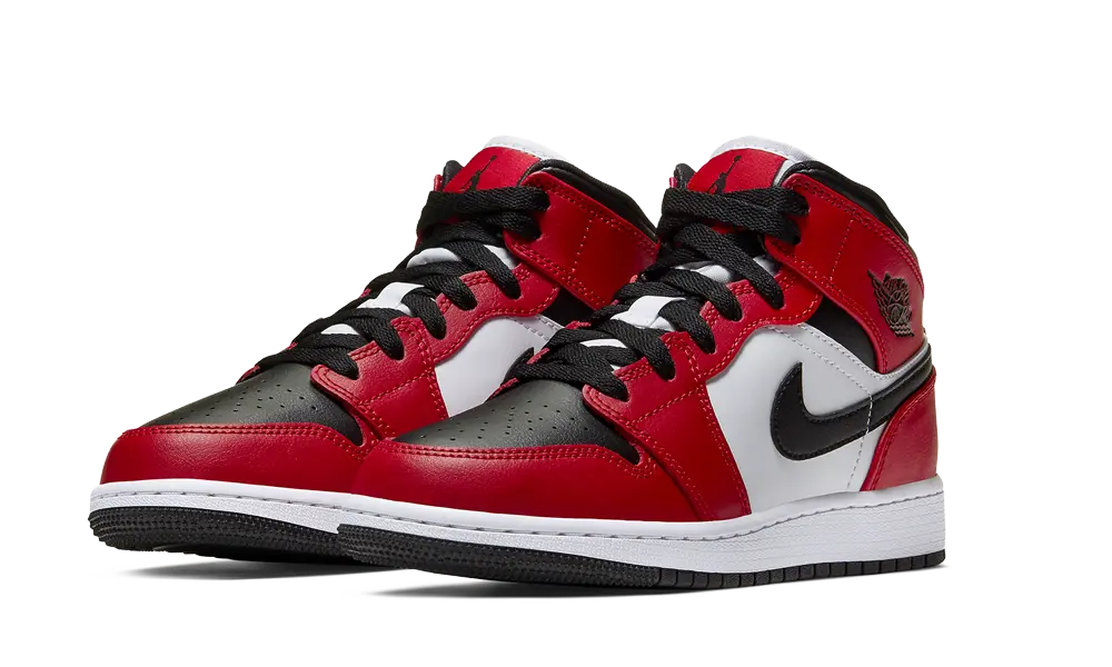 Jordan 1 Mid Chicago Black Toe (GS) - Image 1