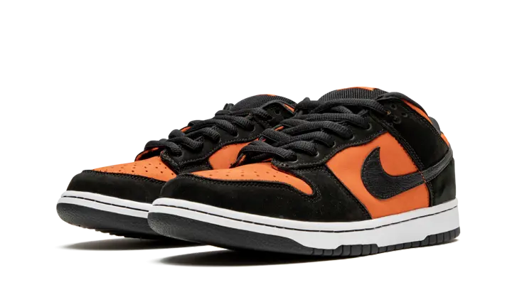 Nike SB Dunk Low Orange Flash - Image 1