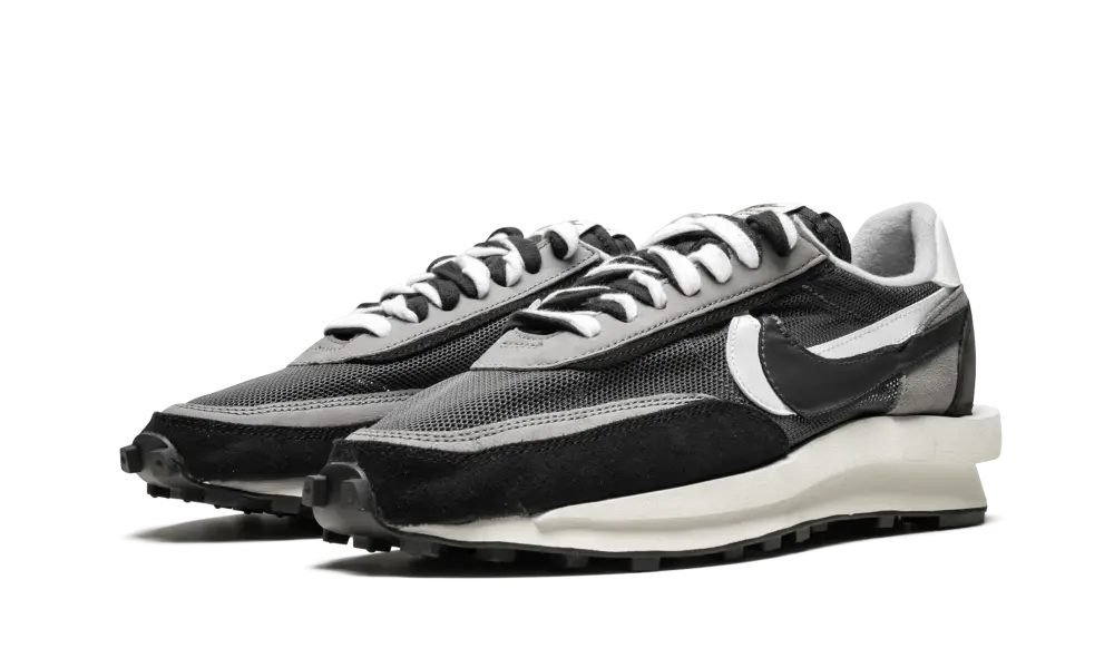 Nike LD Waffle Sacai Black - Image 1