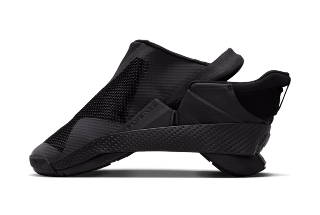 Nike Go FlyEase Triple Black (W)