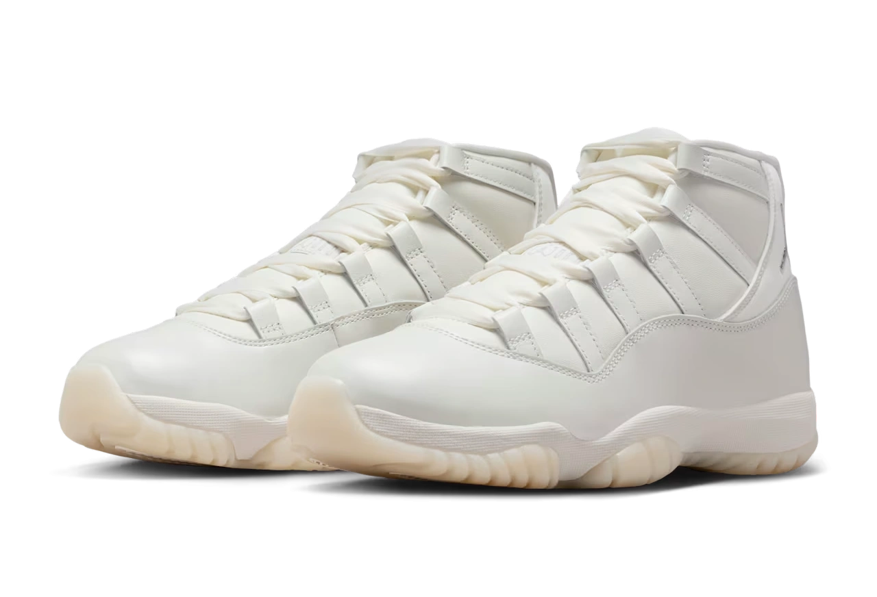 Jordan 11 Retro Pearl (W) - Image 1