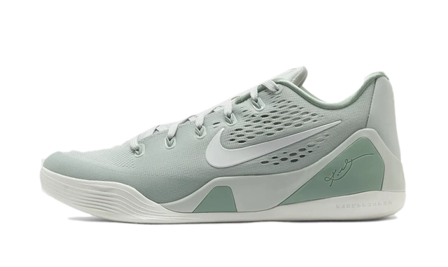 Nike Kobe 9 EM Low Protro Light Silver Steam