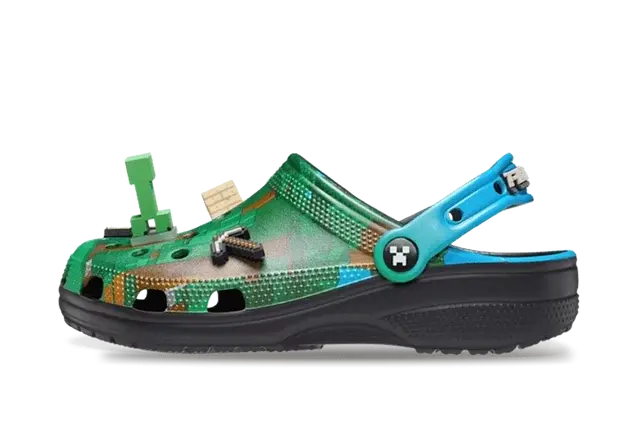 Crocs Classic Clog Minecraft Dark Forest (Kids) (GS)