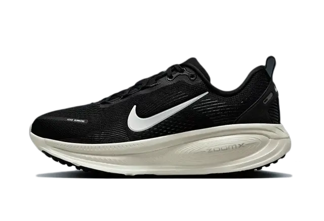 Nike Vomero 18 WMNS 'Black & Coconut Milk' (W)