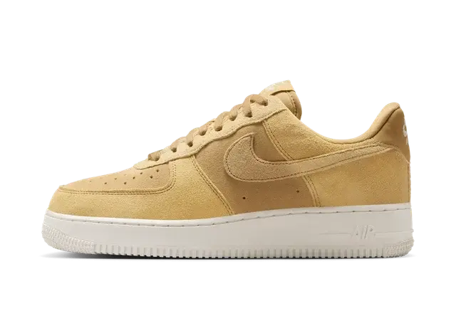 Nike Air Force 1 '07 WMNS 'Club Gold' (W)