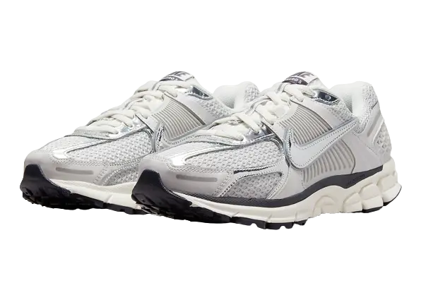 Nike Zoom Vomero 5 Photon Dust Metallic Silver (W) - Image 1