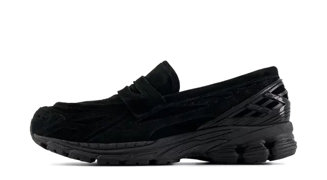 New Balance 1906L Black Suede