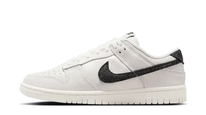 Nike Dunk Low SE White Black Team Red (W)