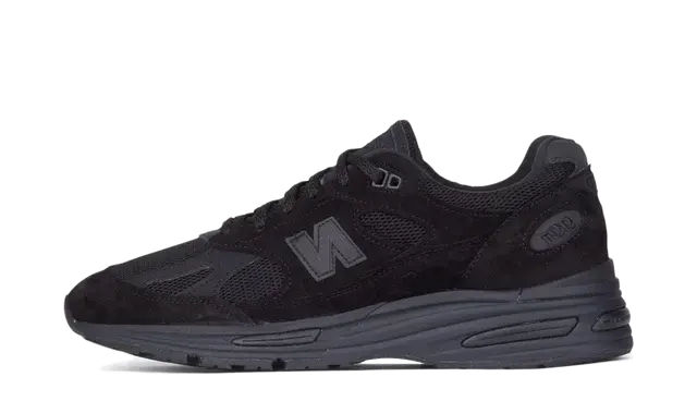 New Balance 991v2 MiUK Black Grey