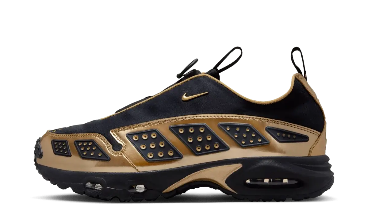 Nike Air Max SNDR WMNS 'Black Metallic Gold' (W)
