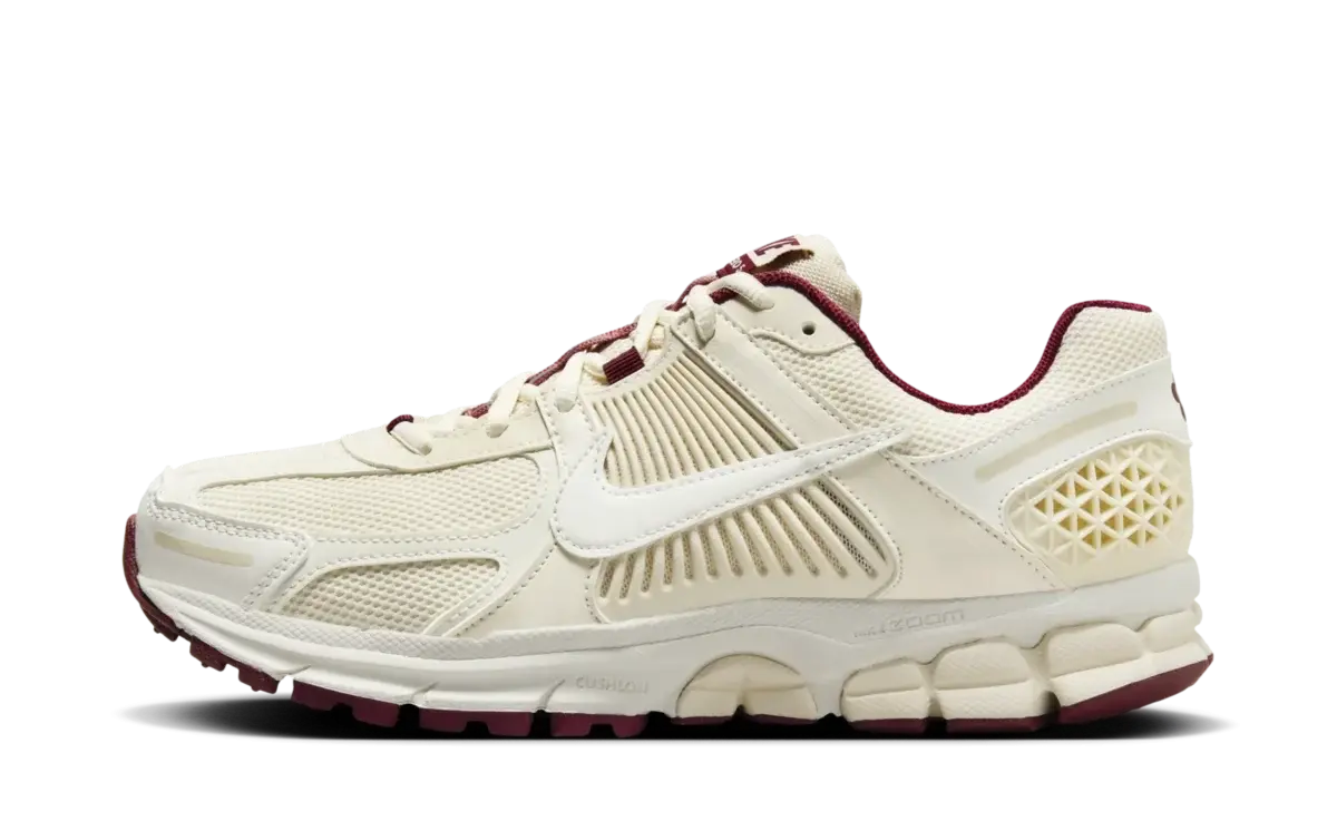 Nike Zoom Vomero 5 Valentine's Day (W)