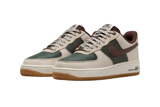 NIKE AIR FORCE 1 LOW 'CREAM VINTAGE GREEN' - Image 1