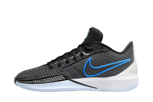 Nike Sabrina 1 "Family Bonds" Produktfoto