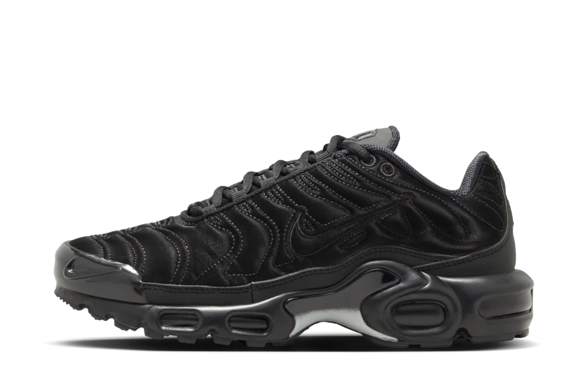 Nike Air Max Plus 'Triple Black' (W)