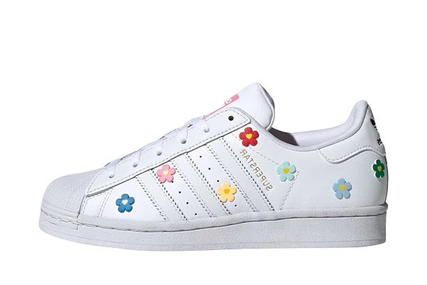 adidas Superstar Hello Kitty Flowers (Kids) (GS)