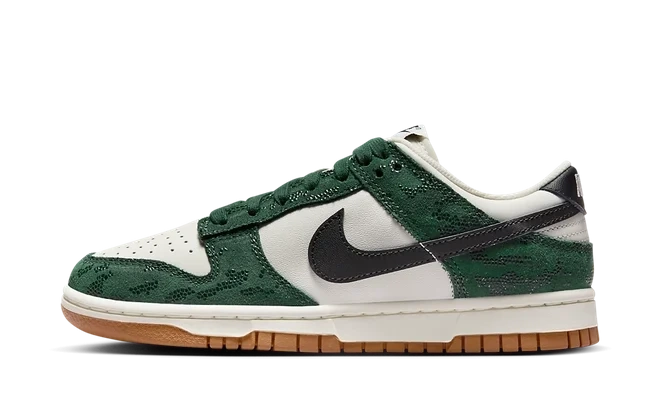 Nike Dunk Low 'Green Snake' (W) product photo