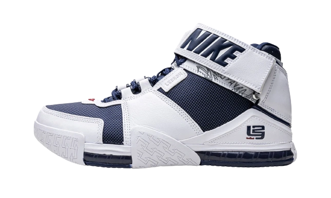 Nike LeBron Zoom 2 Midnight Navy (2022) product photo